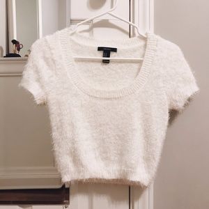 NWOT Forever 21 Fuzzy white, y2k crop top. (Med)
